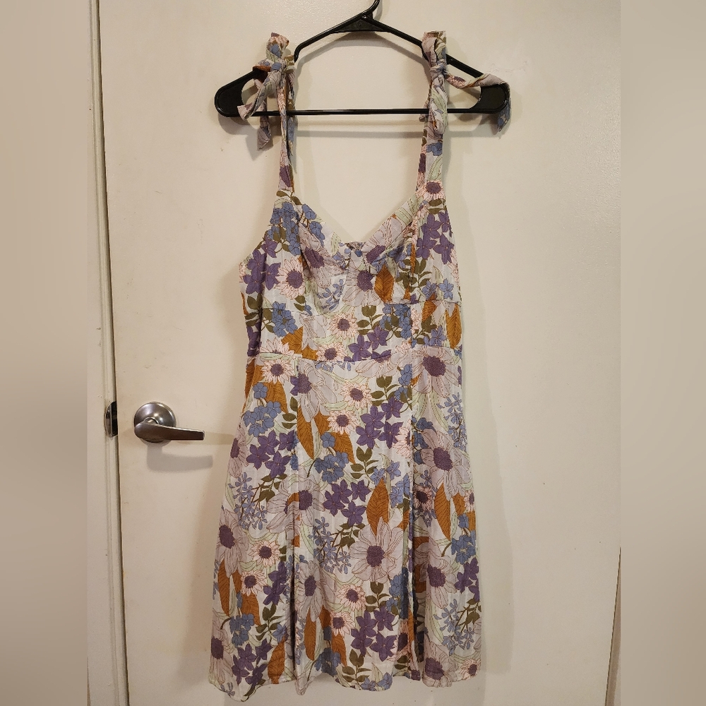 American Eagle Purple Floral Open Back Dress MEDIUM